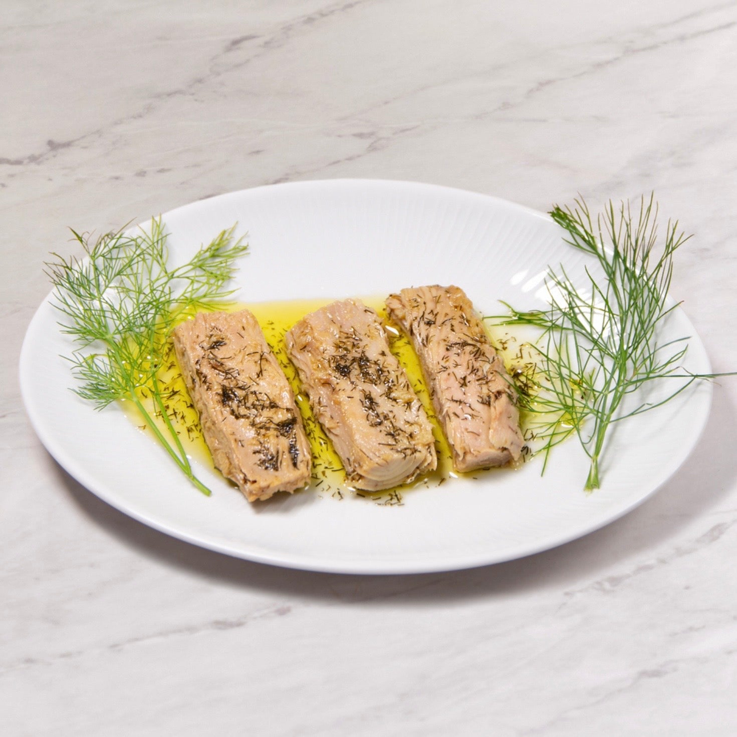 Tuna fillet in organic extra pure olive oil with dill BIO | DAMA